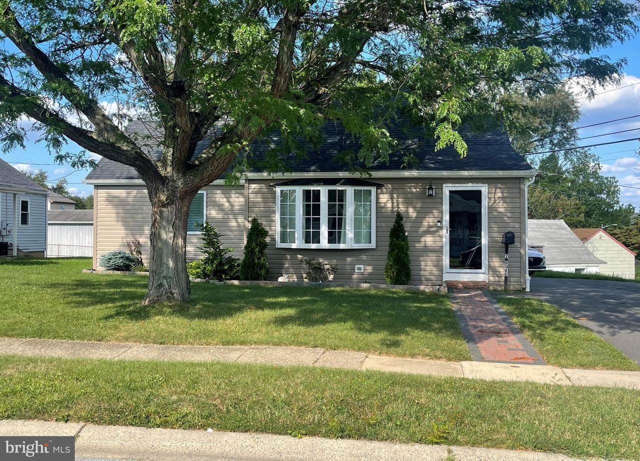2 Duke Avenue - Photo 1