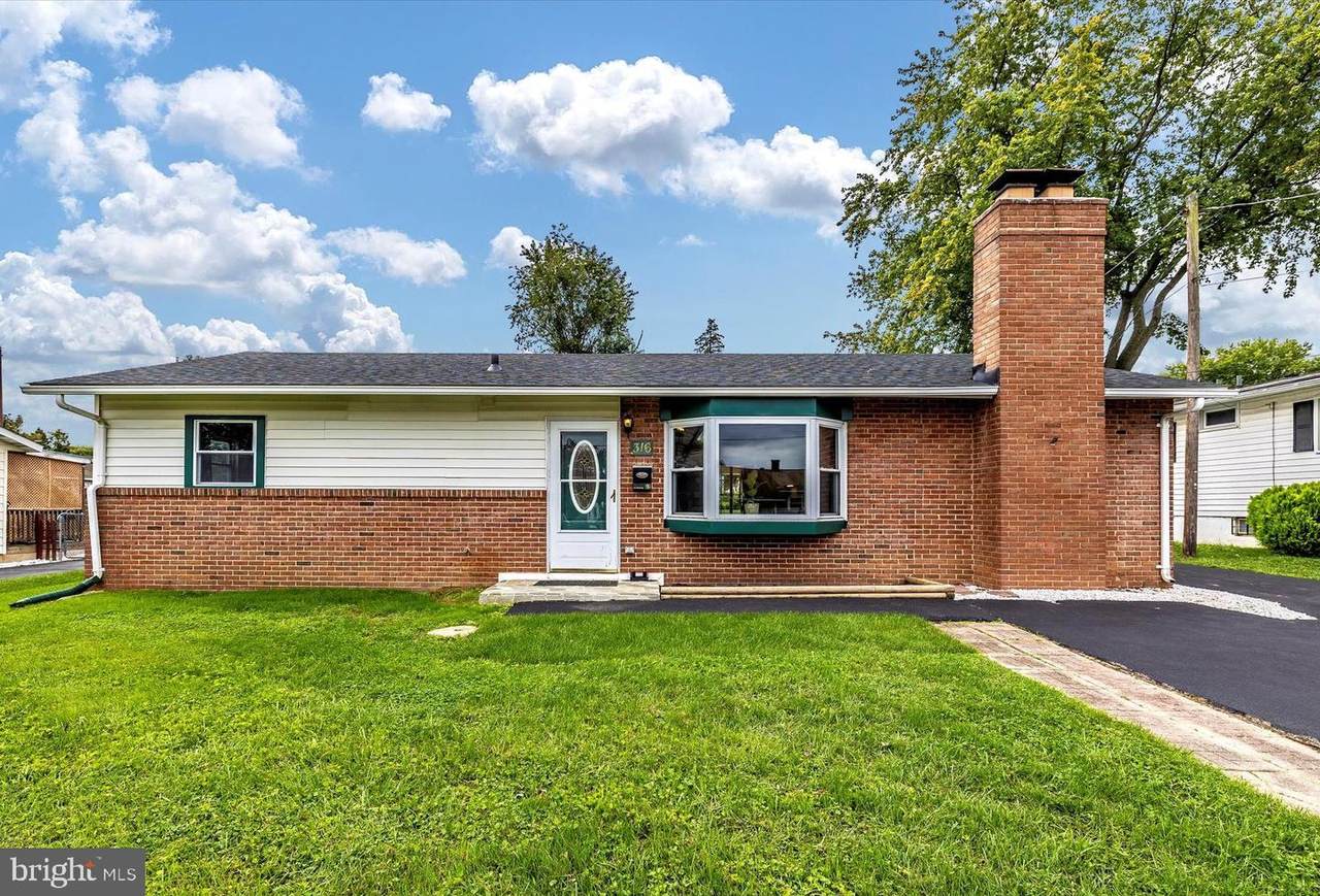316 Thomas Avenue - Photo 1