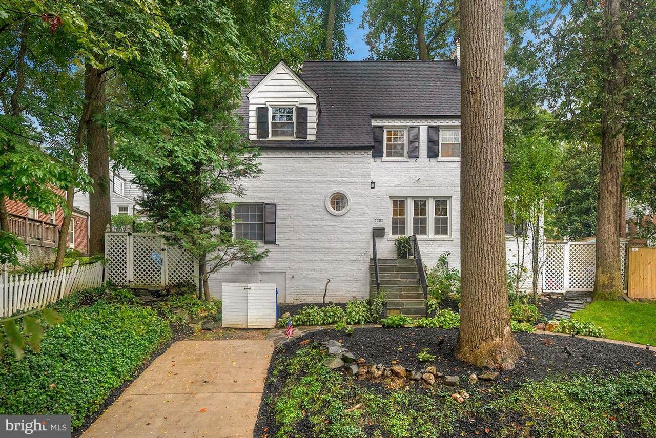 2702 East West Highway - Photo 1