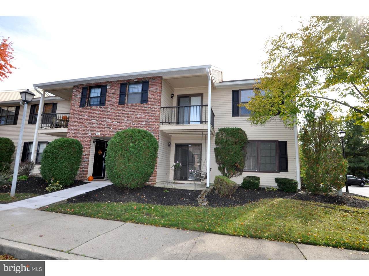 576A Willow Turn - Photo 1