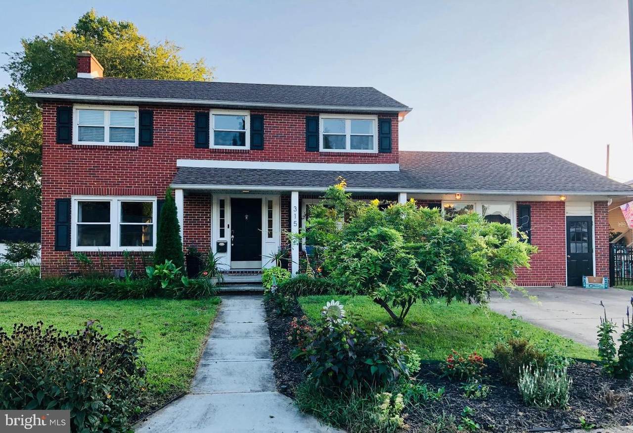 315 Delaware Street - Photo 1