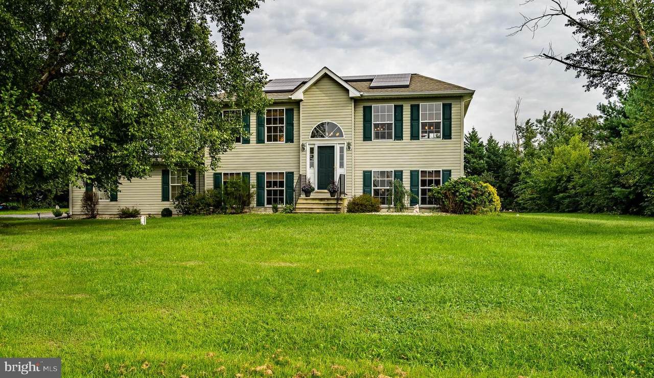 203 Sycamore Lane - Photo 1