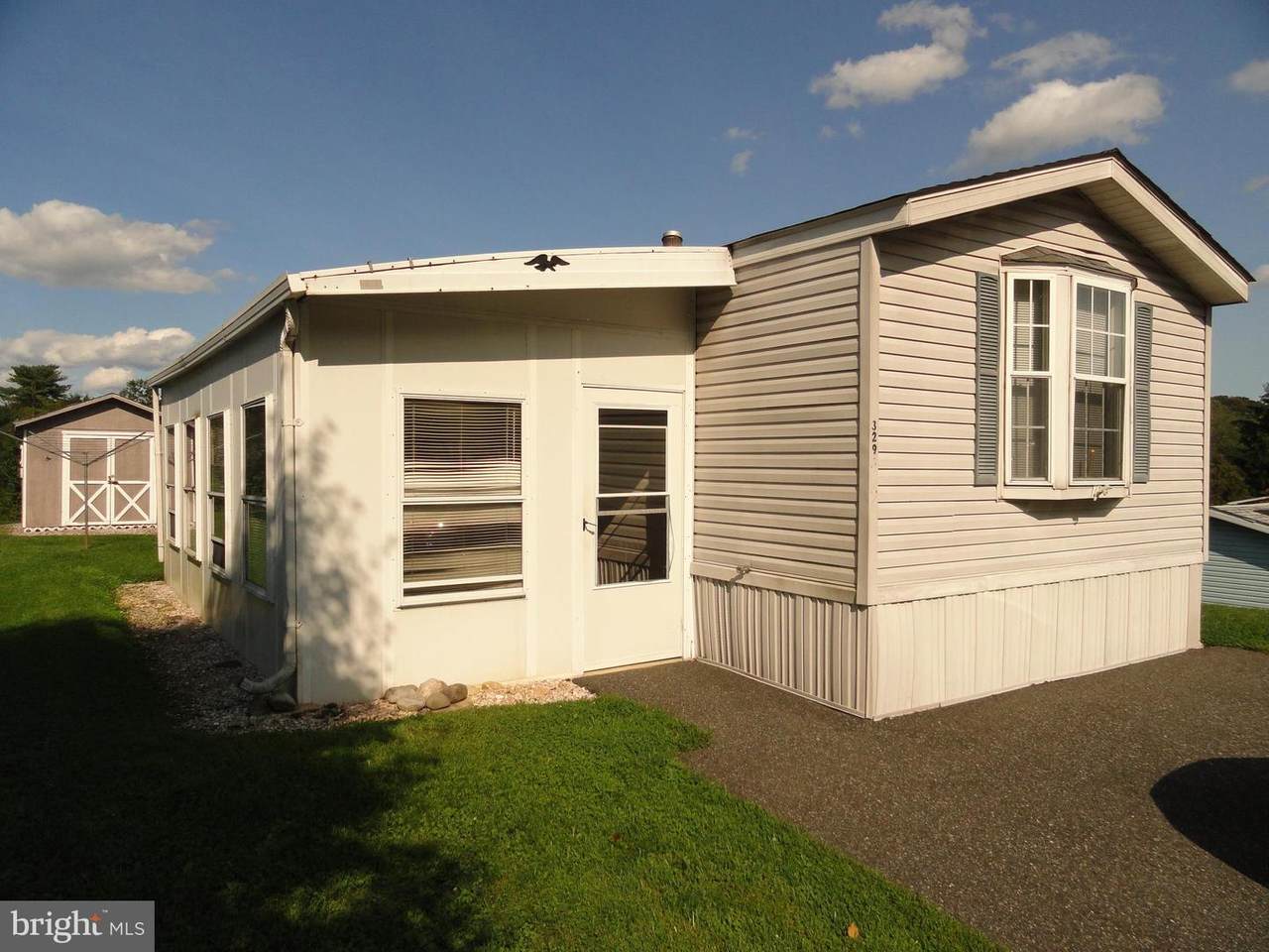 329 Ashford Lane - Photo 1