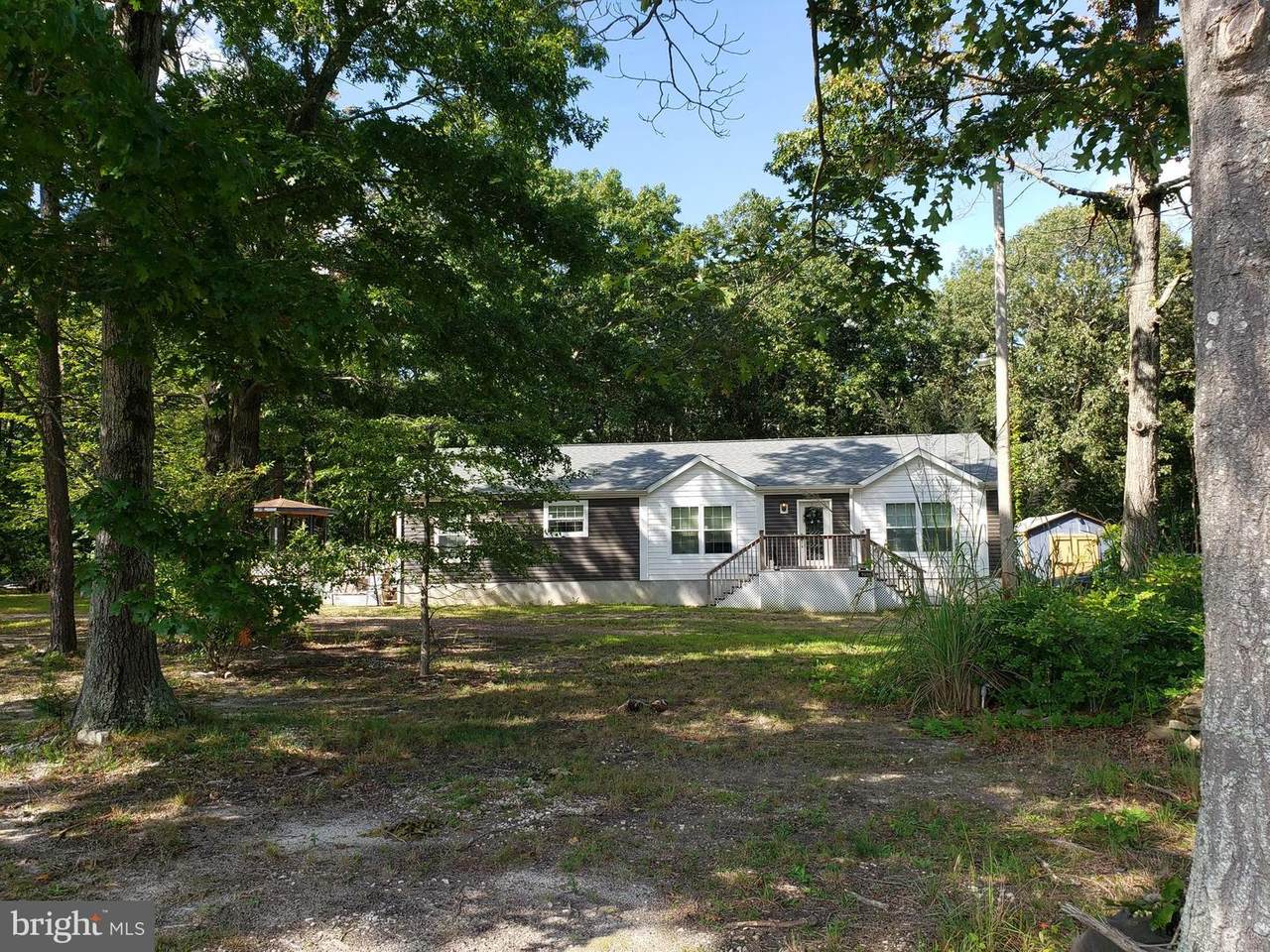 7090 Ackley Road - Photo 1