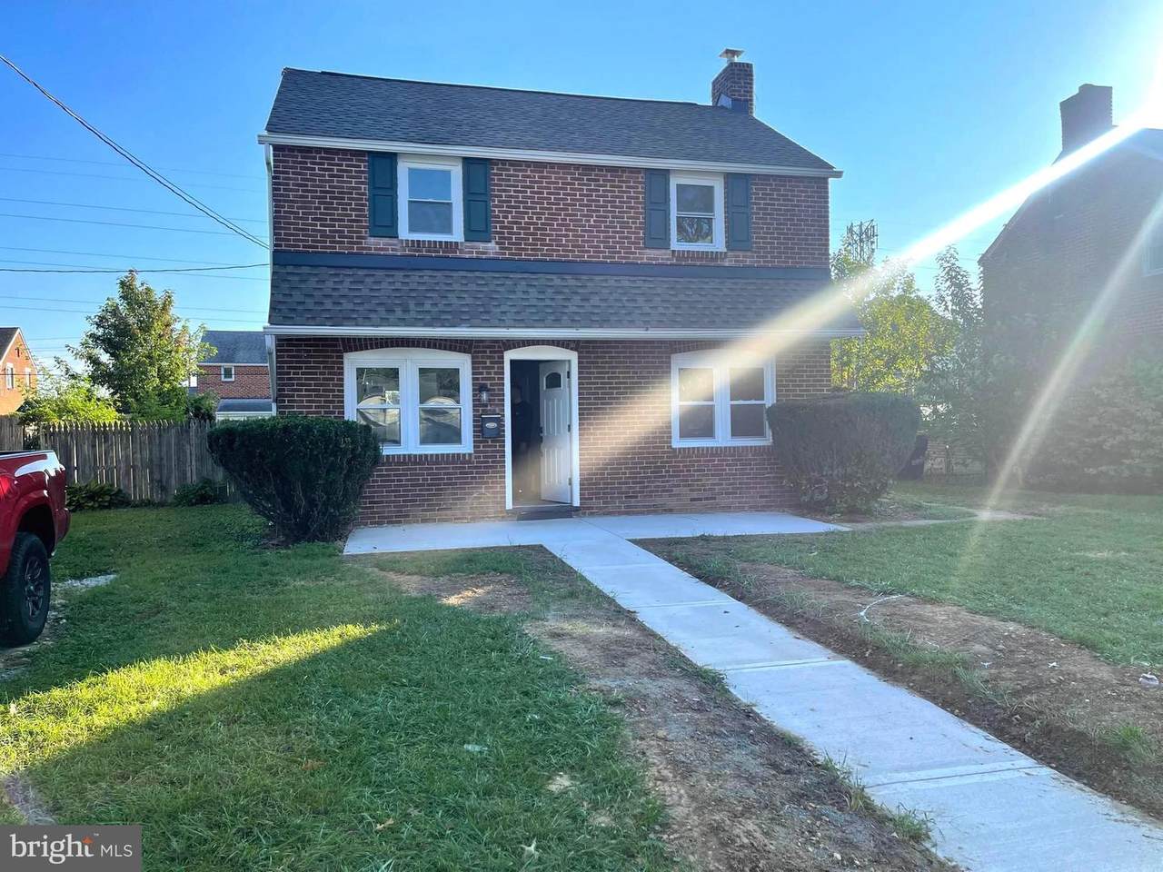 109 Franklin Avenue - Photo 1