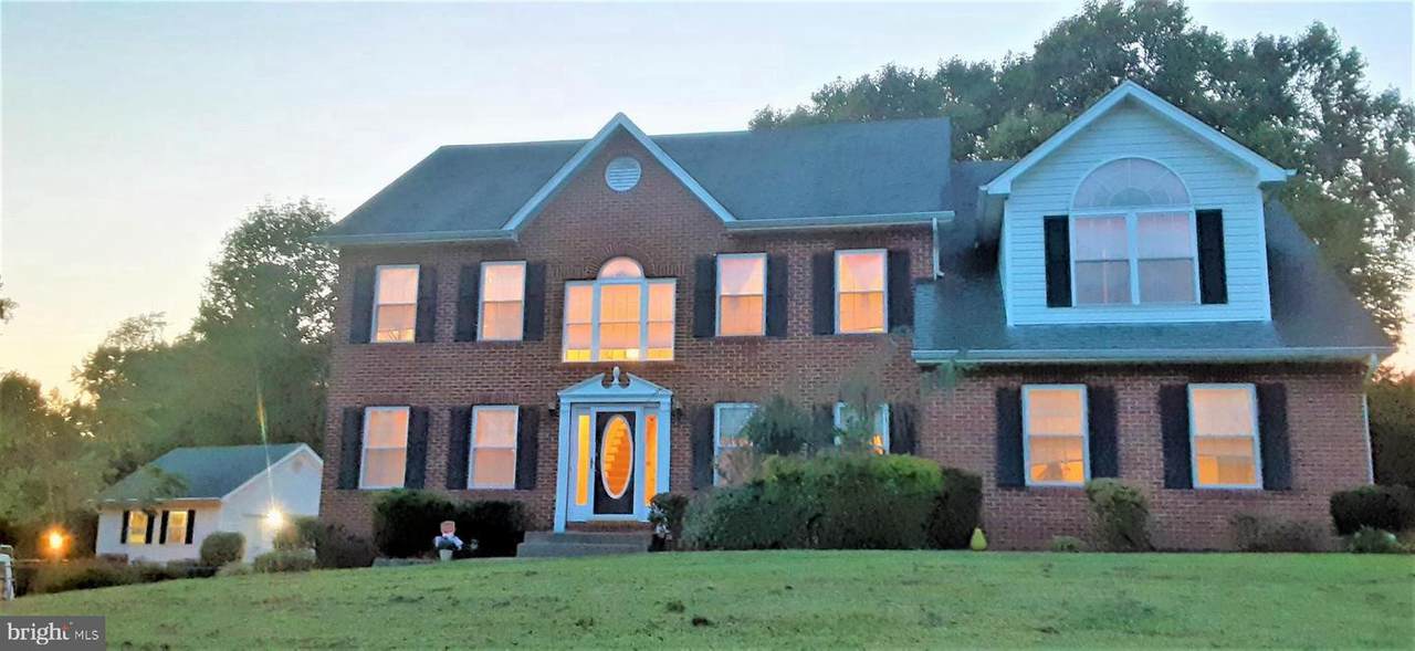 1346 Duchess Lane - Photo 1