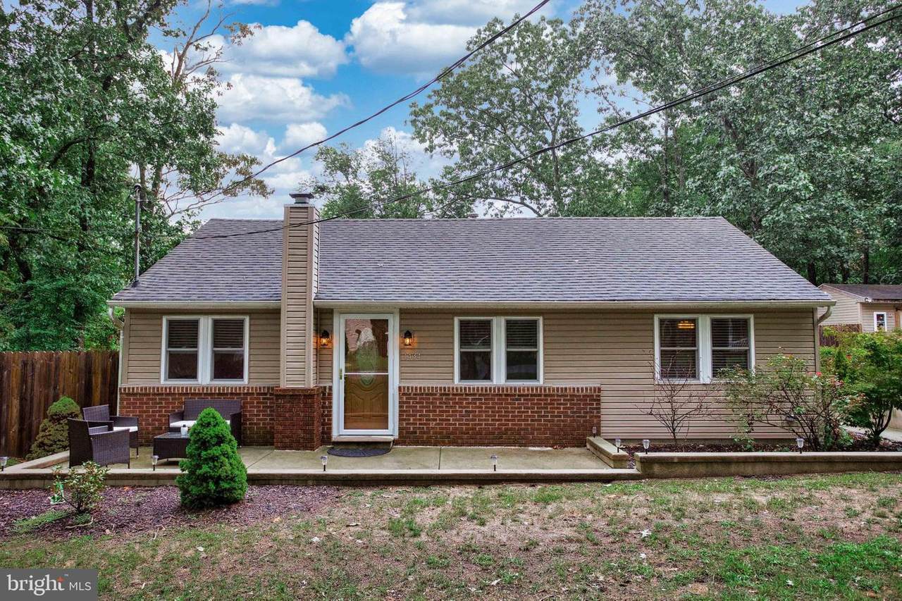 1434 10TH Avenue - Photo 1