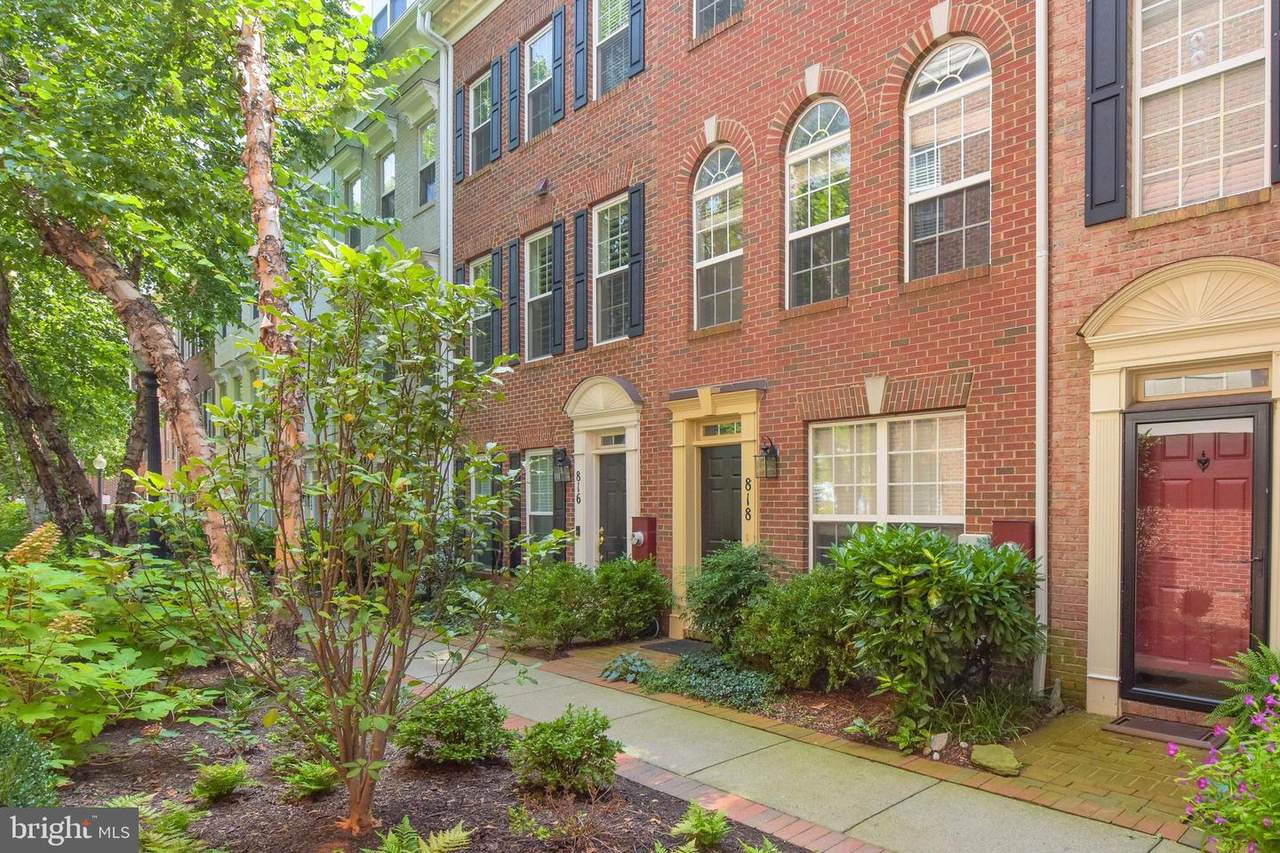 818 Capitol Square Place - Photo 1