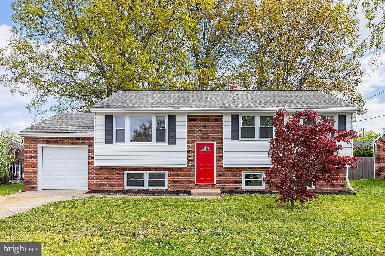 264 Carson Avenue - Photo 1