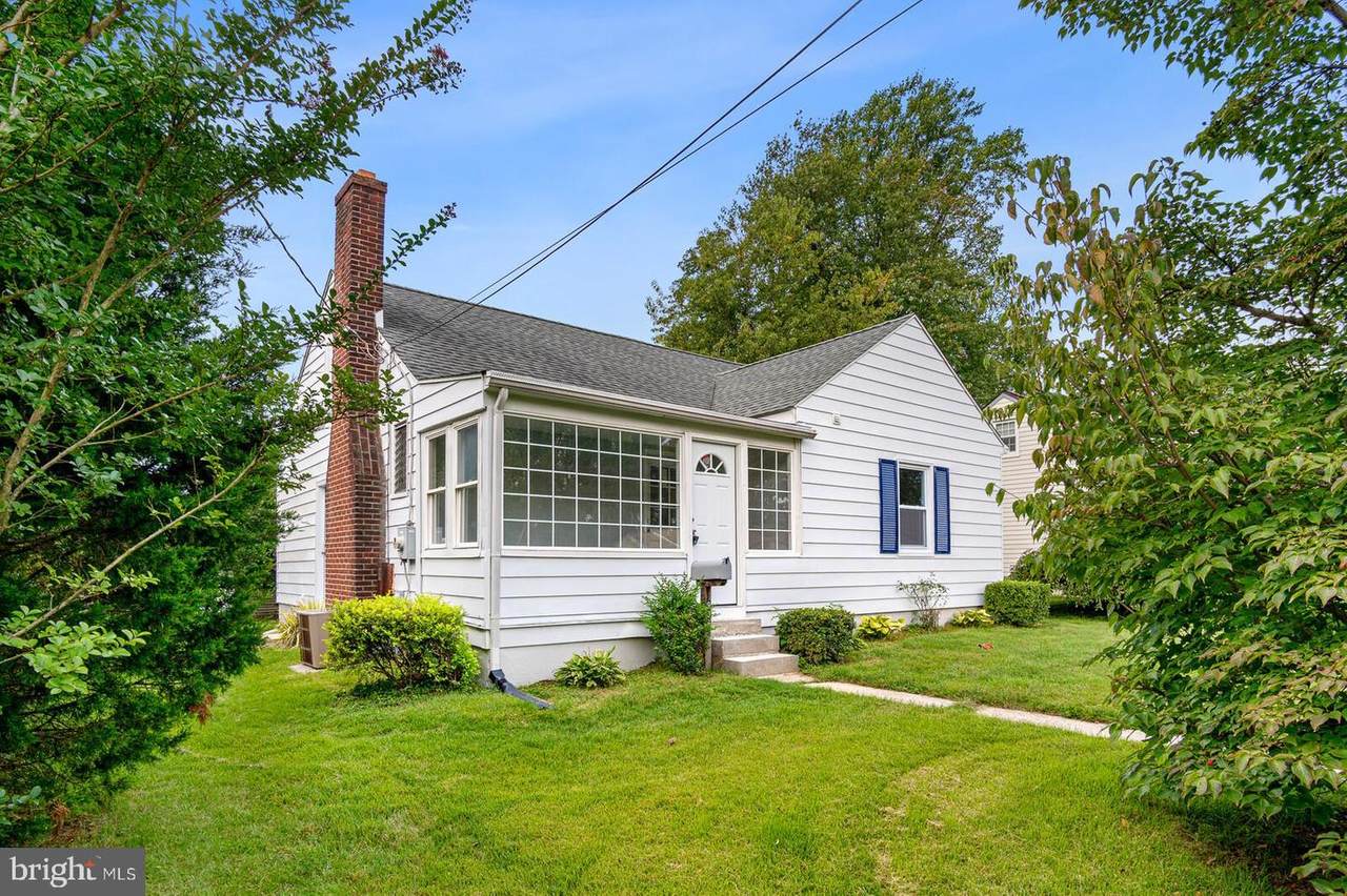 906 Harvey Road - Photo 1