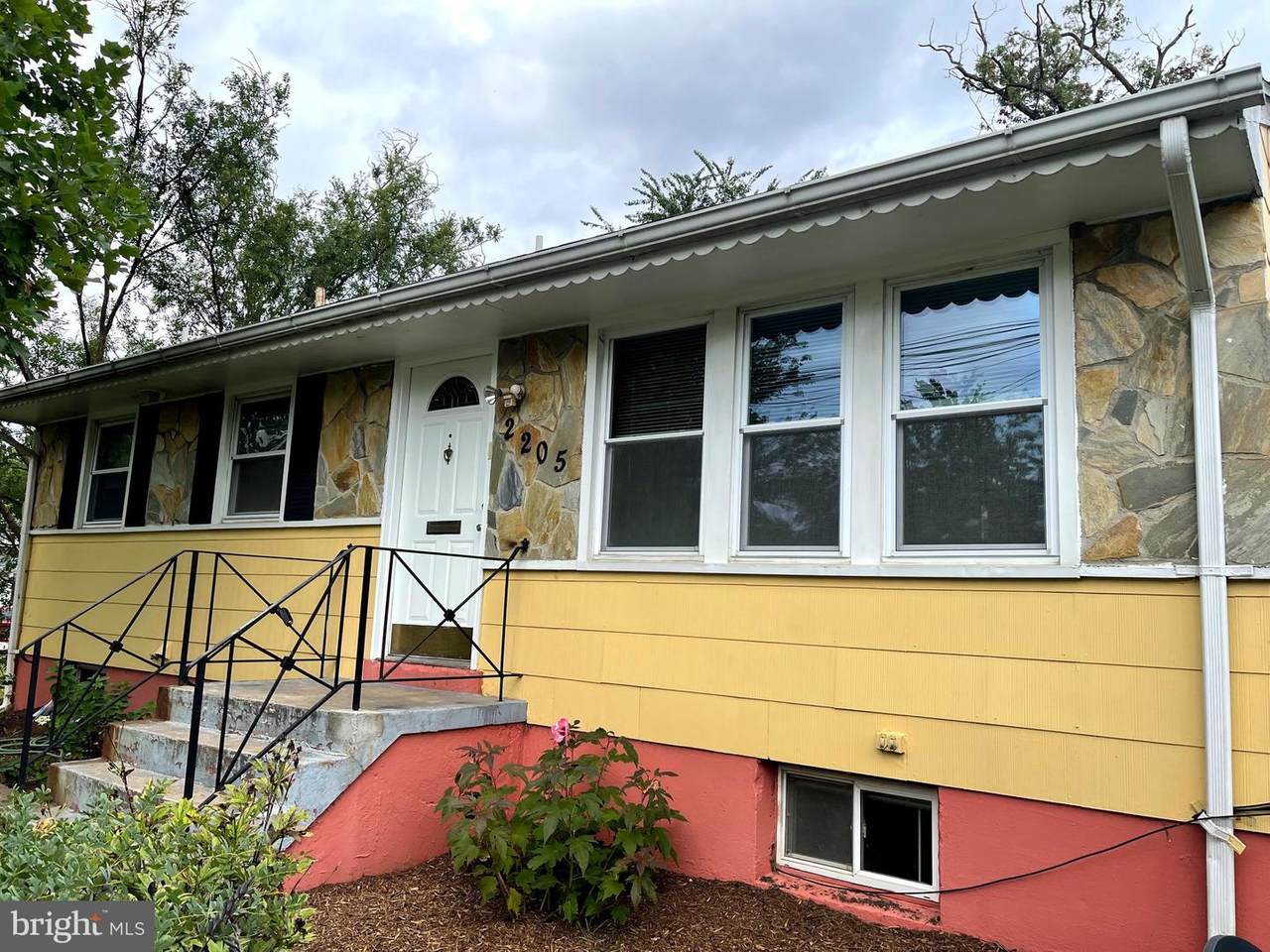 2205 Ohio - Photo 1