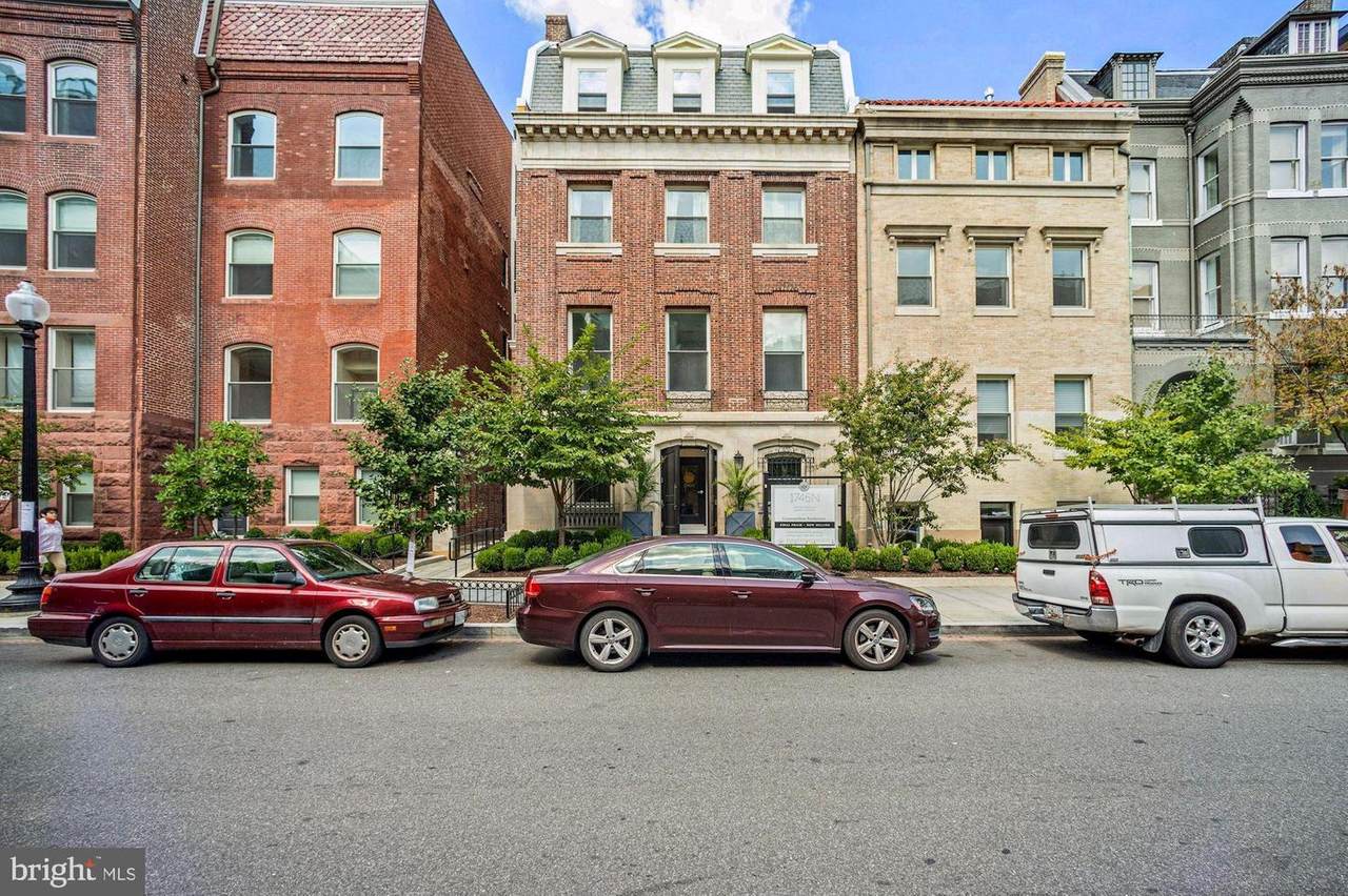 1745 N Street - Photo 1