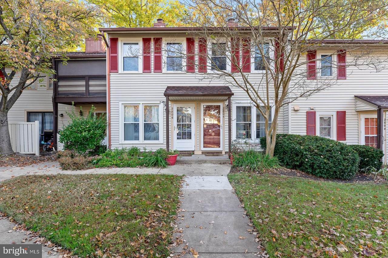 2804 Chablis Circle - Photo 1