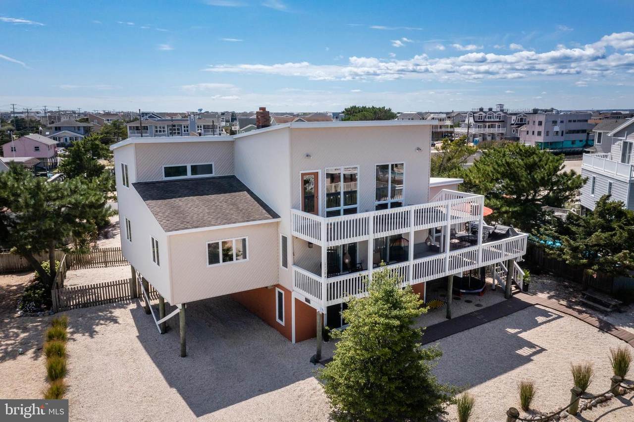 1118-B Long Beach - Photo 1