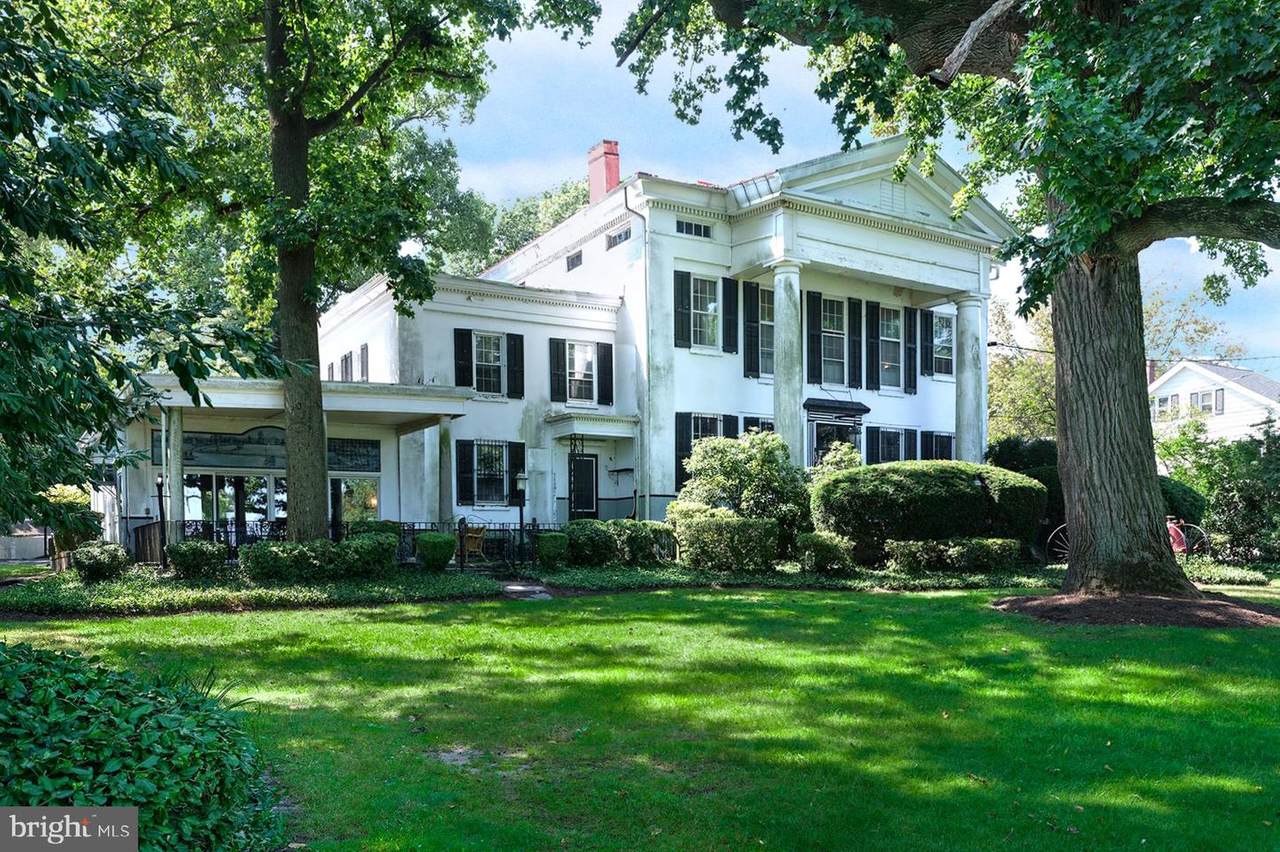 2 Walnut Street - Photo 1