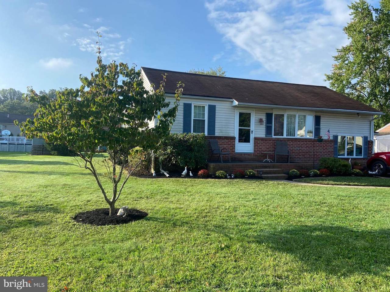 186 Lynch Drive - Photo 1