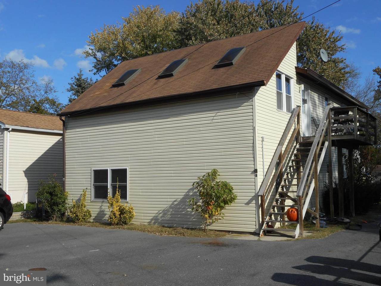 1531 Furnace Avenue - Photo 1