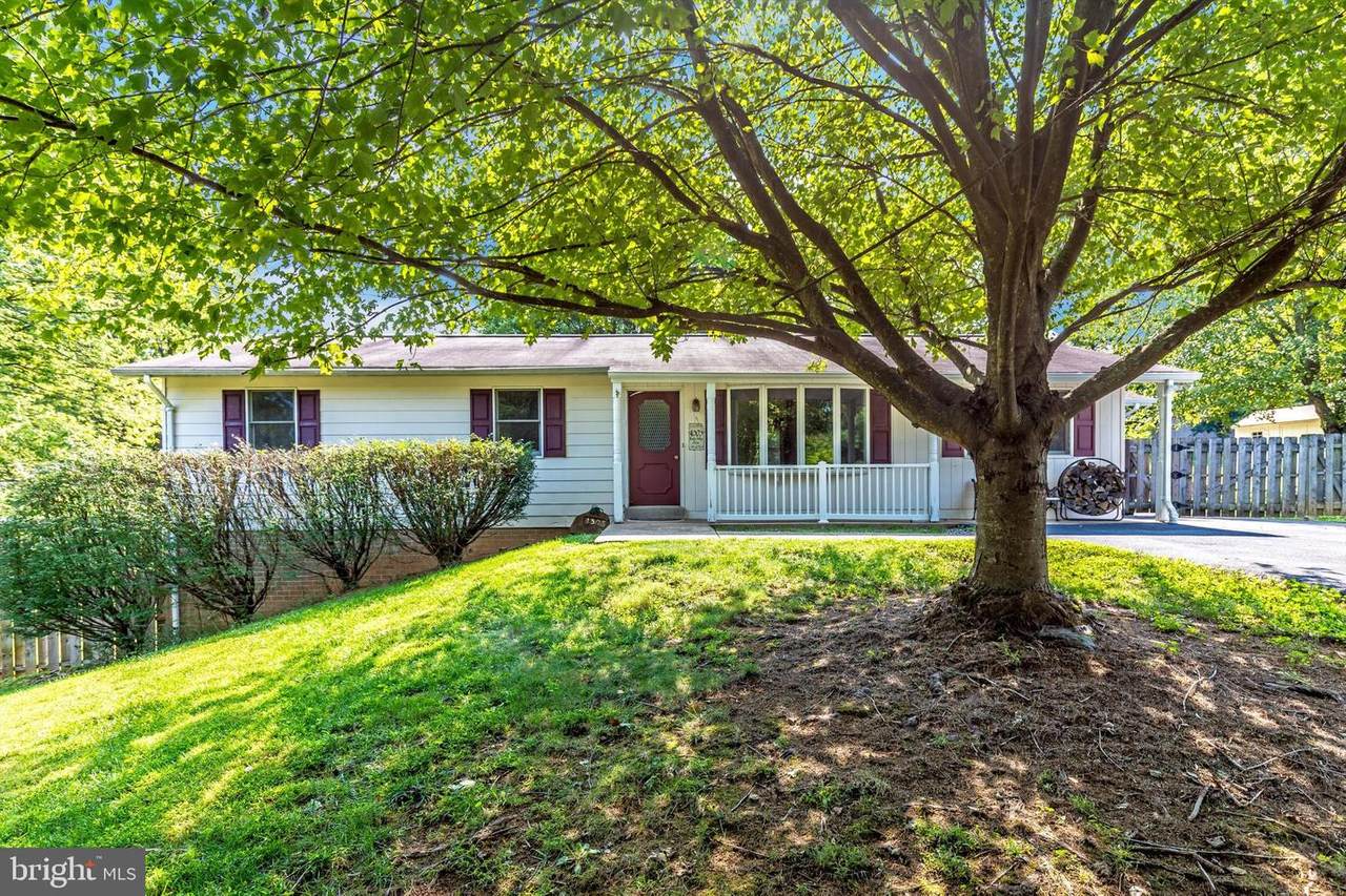 4303 Moxley Valley Drive - Photo 1