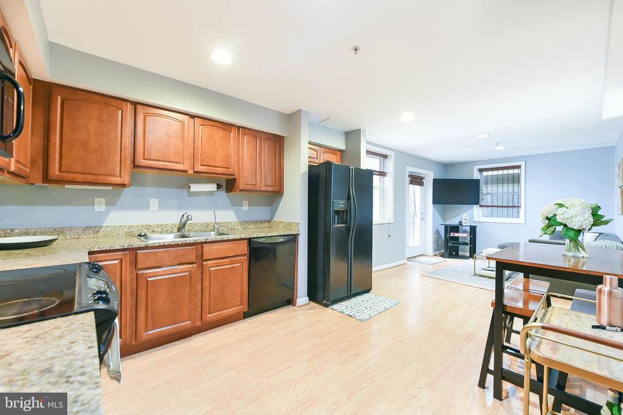 610 Irving Street - Photo 1