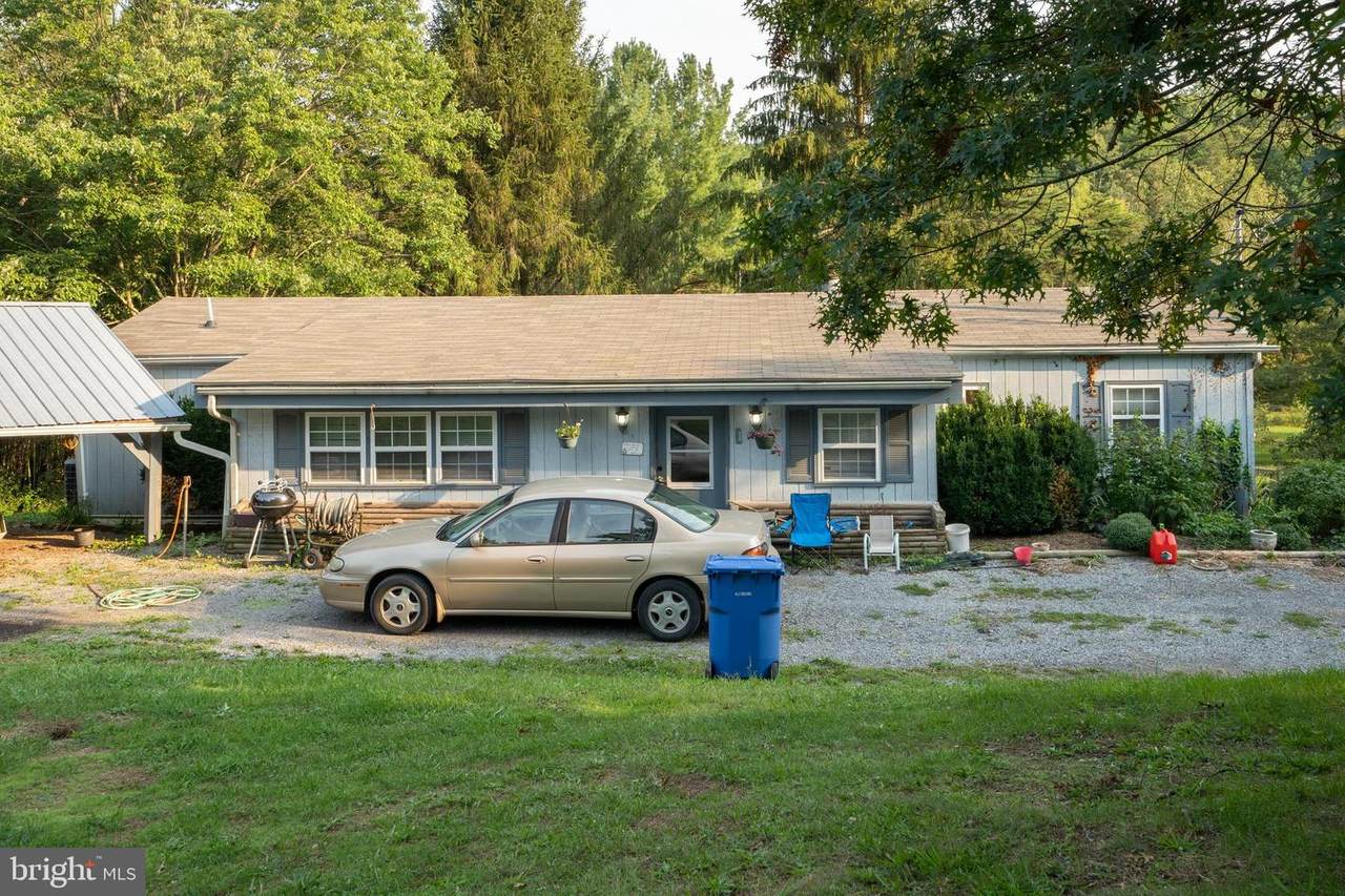 100 Stillwater Lane - Photo 1