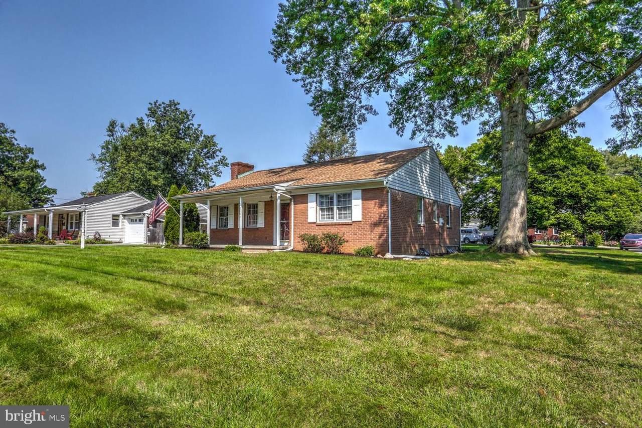 2103 Sunvalley Road - Photo 1
