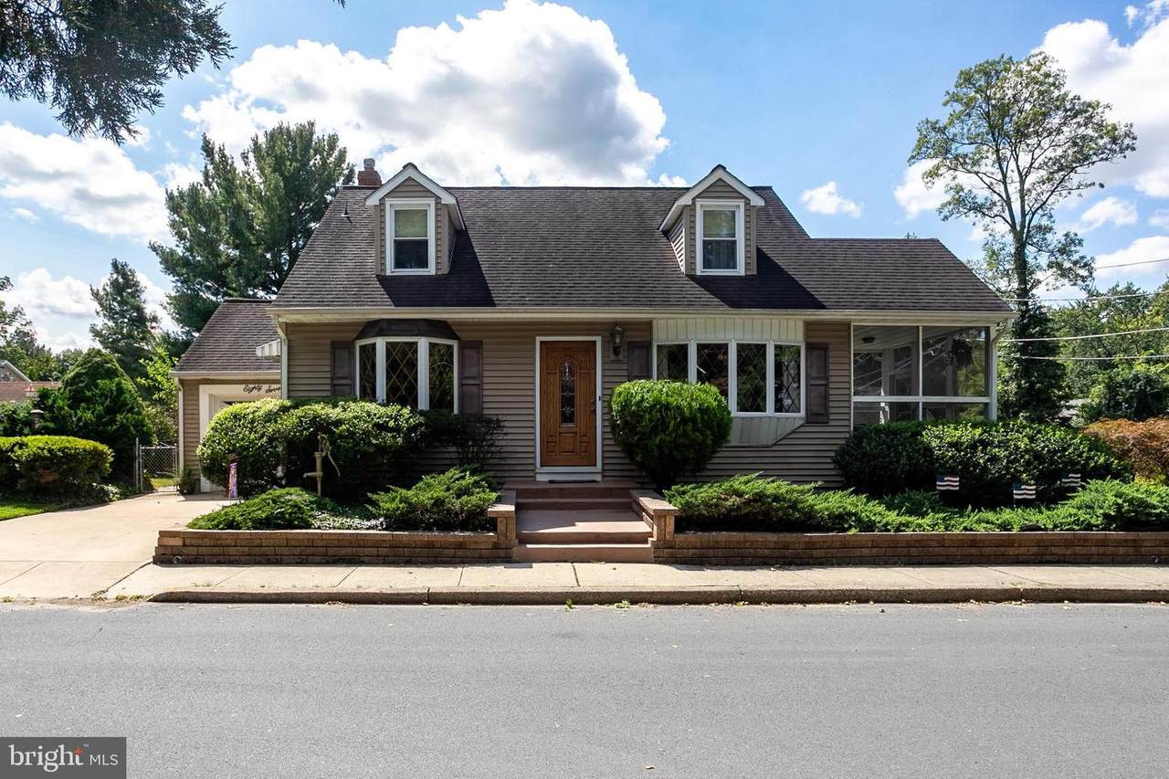 87 Walnut Street - Photo 1