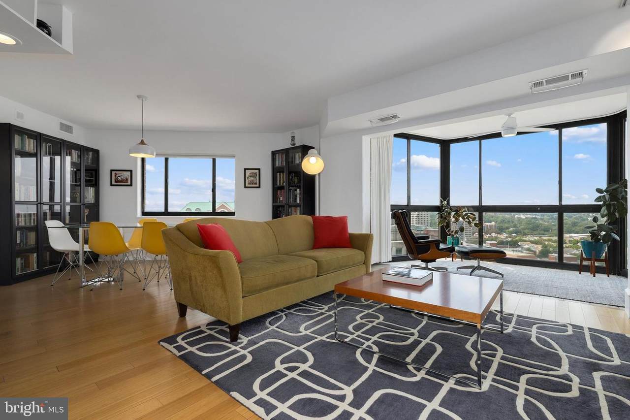900 Stafford Street - Photo 1