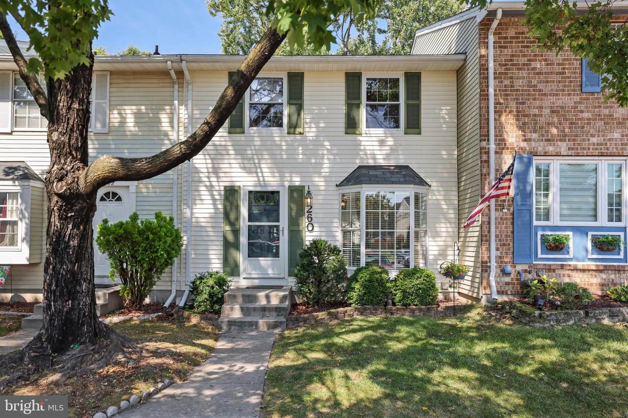 260 Chalet Circle - Photo 1