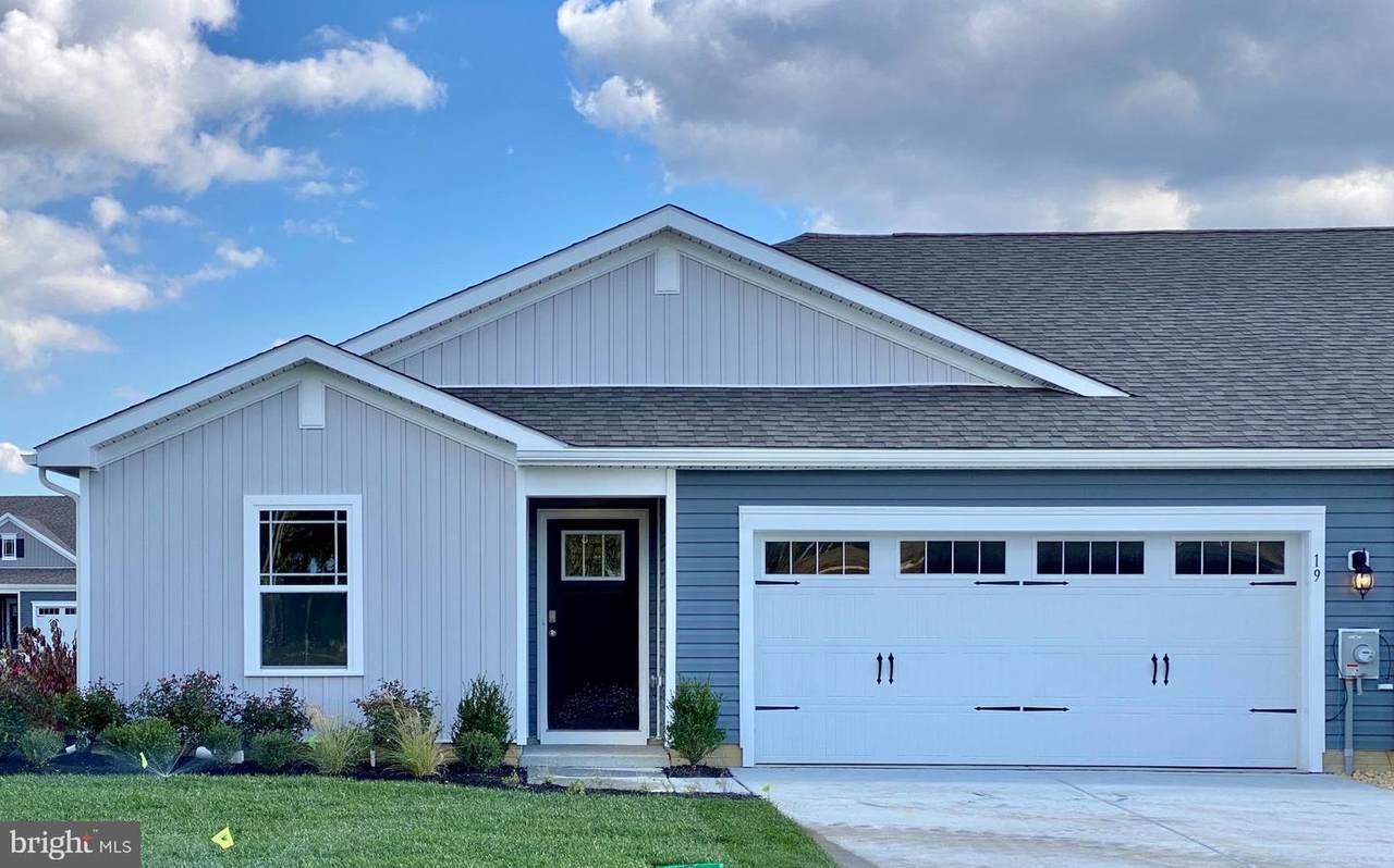 137 Sedmont Circle - Photo 1