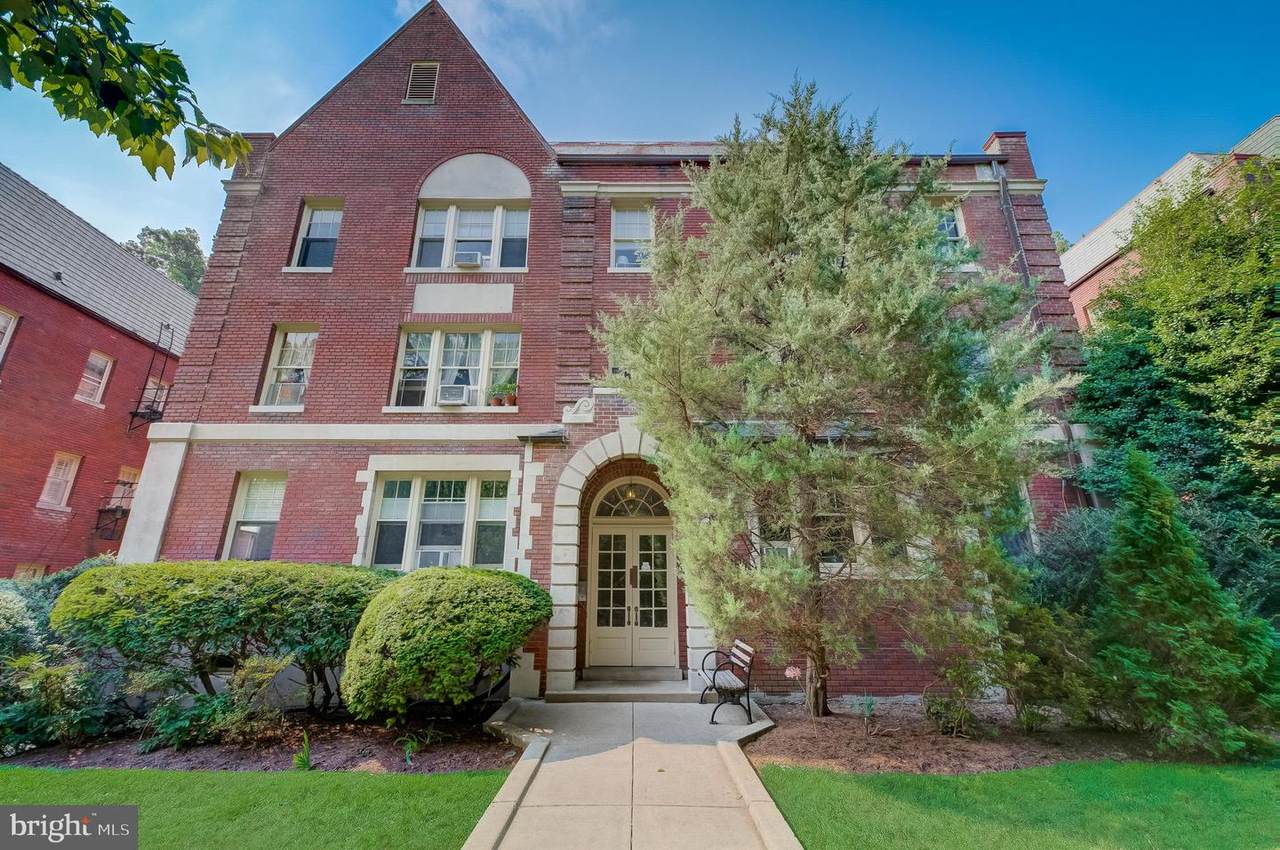 3024 Porter Street - Photo 1