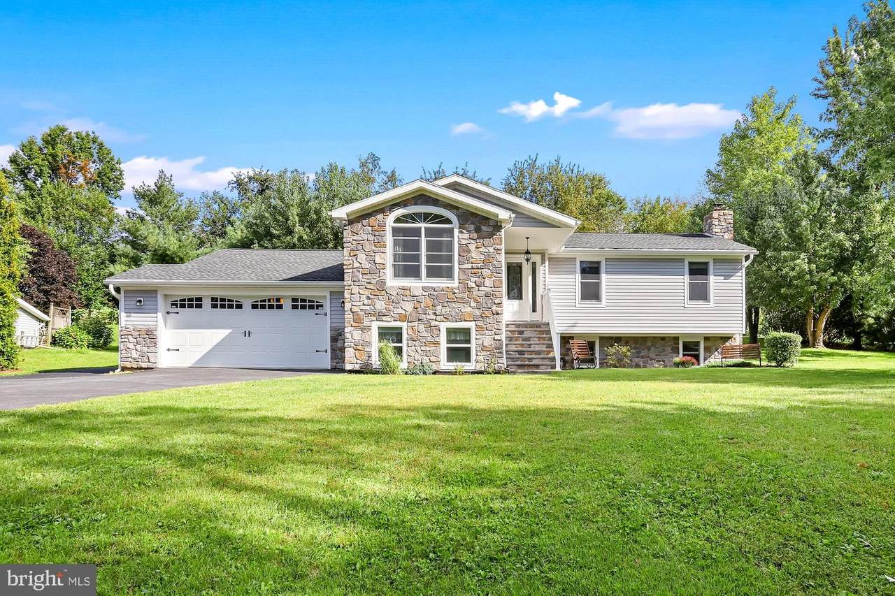 4 Stoudt Road - Photo 1