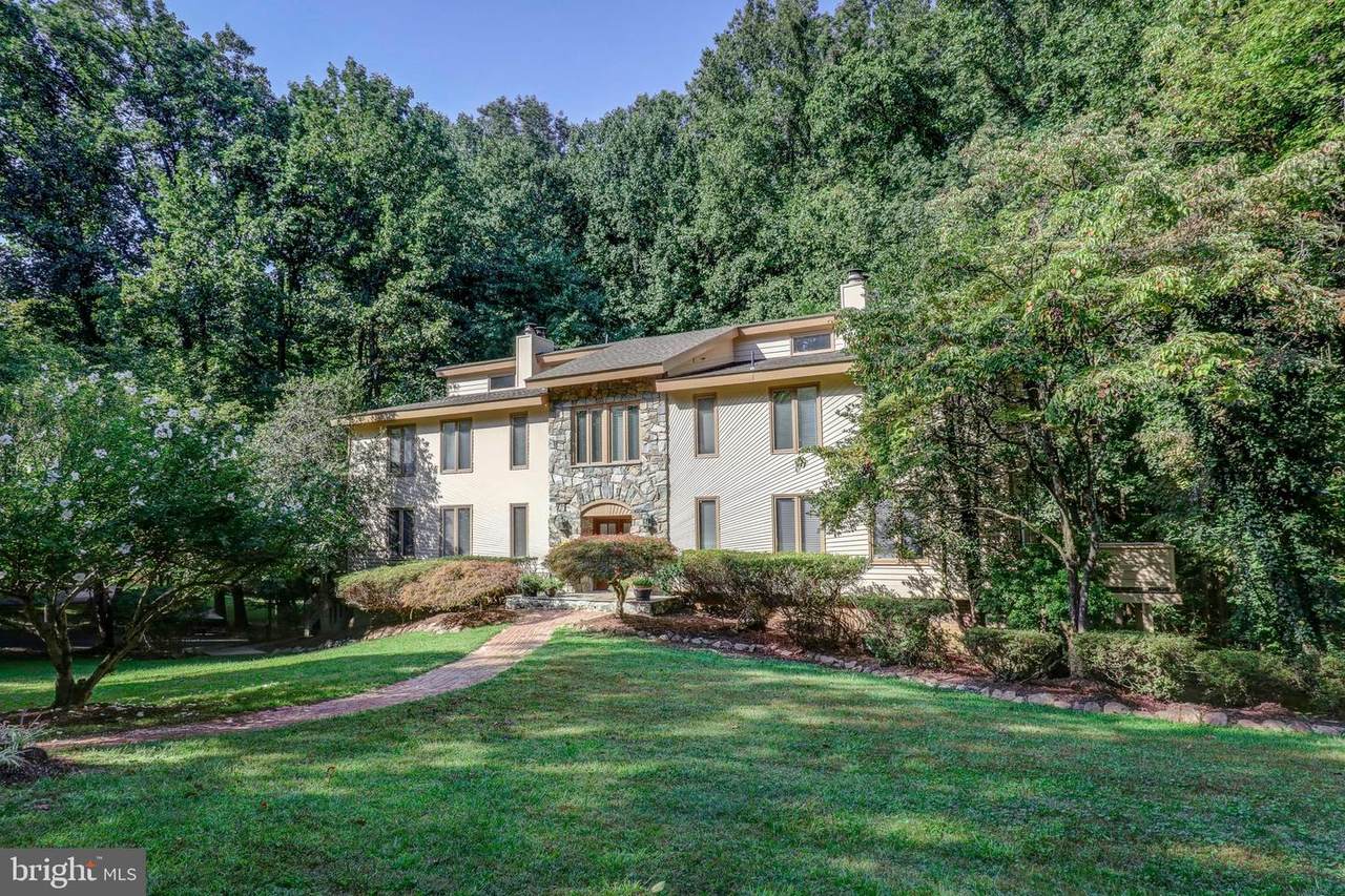 708 Live Oak Drive - Photo 1