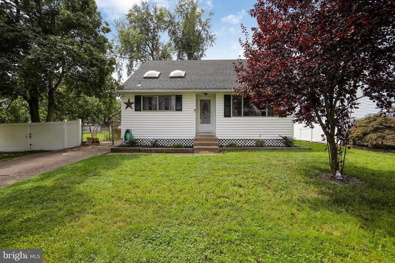 328 Keystone Avenue - Photo 1