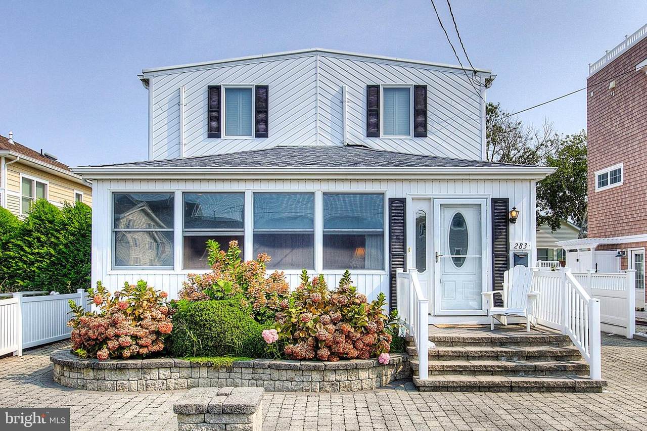 283 18TH Street - Photo 1