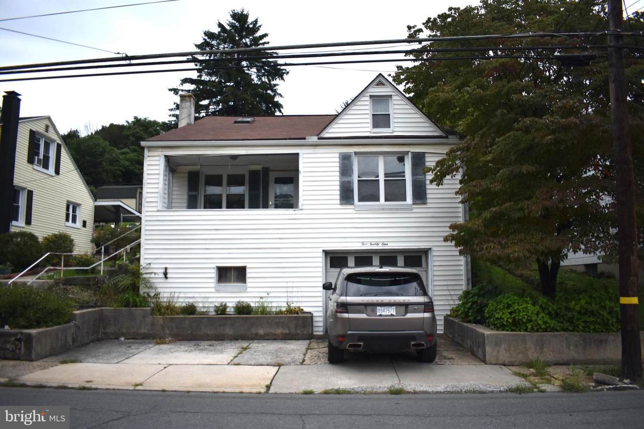 521 Columbia Street - Photo 1