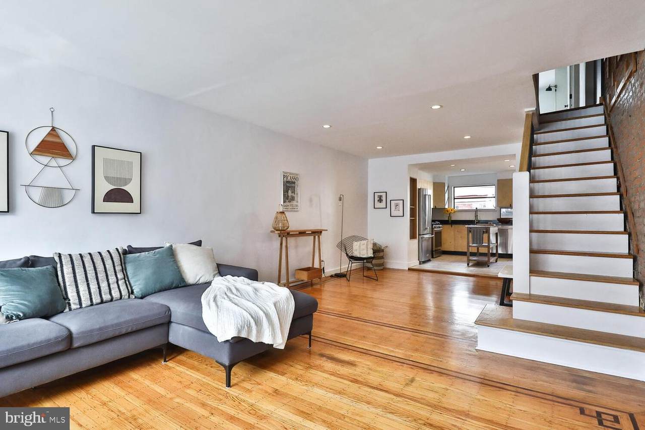 1111 Watkins Street - Photo 1