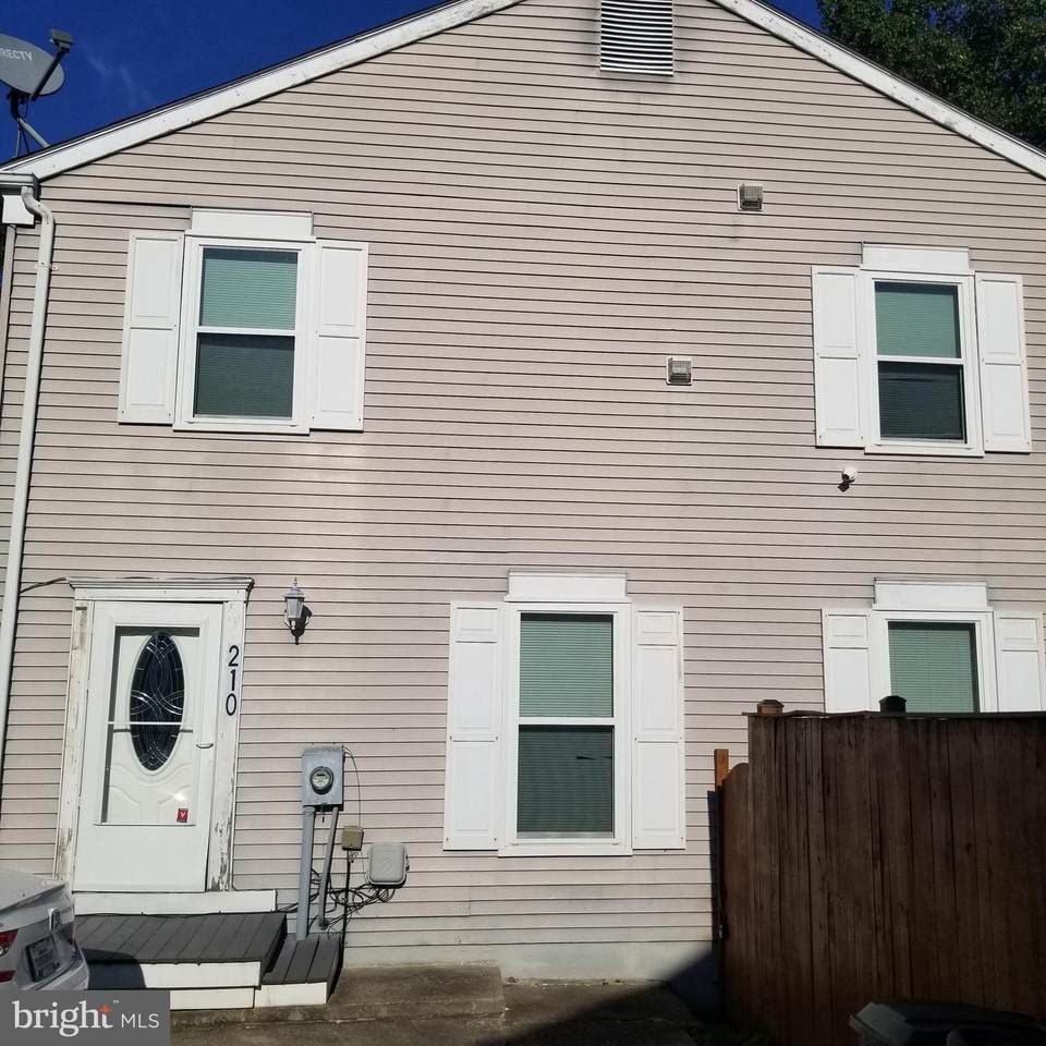 210 Jennifer Drive - Photo 1