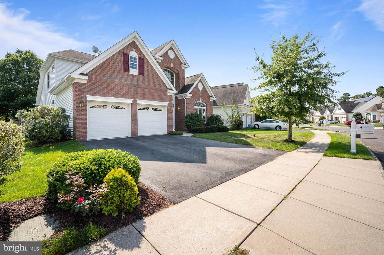 14 Lewis Drive - Photo 1