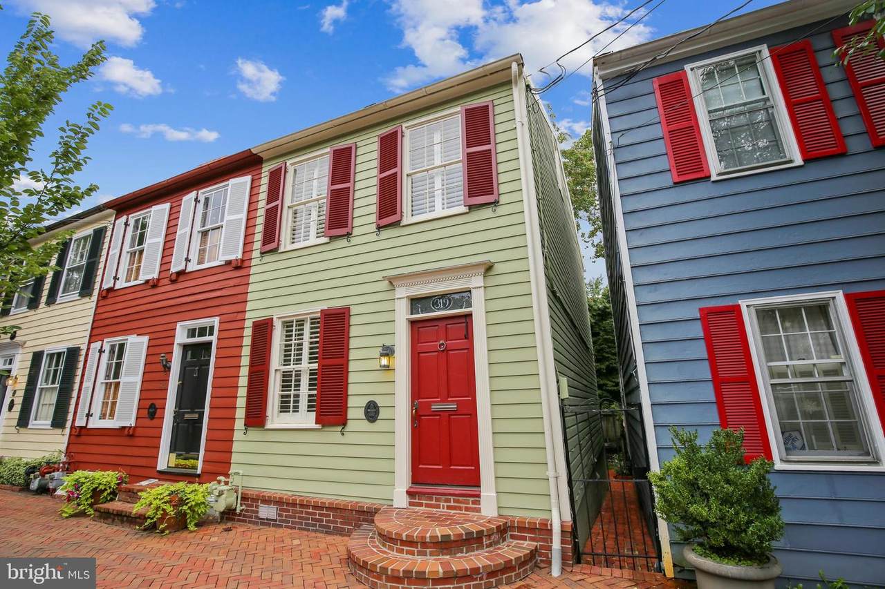 319 Saint Asaph Street - Photo 1