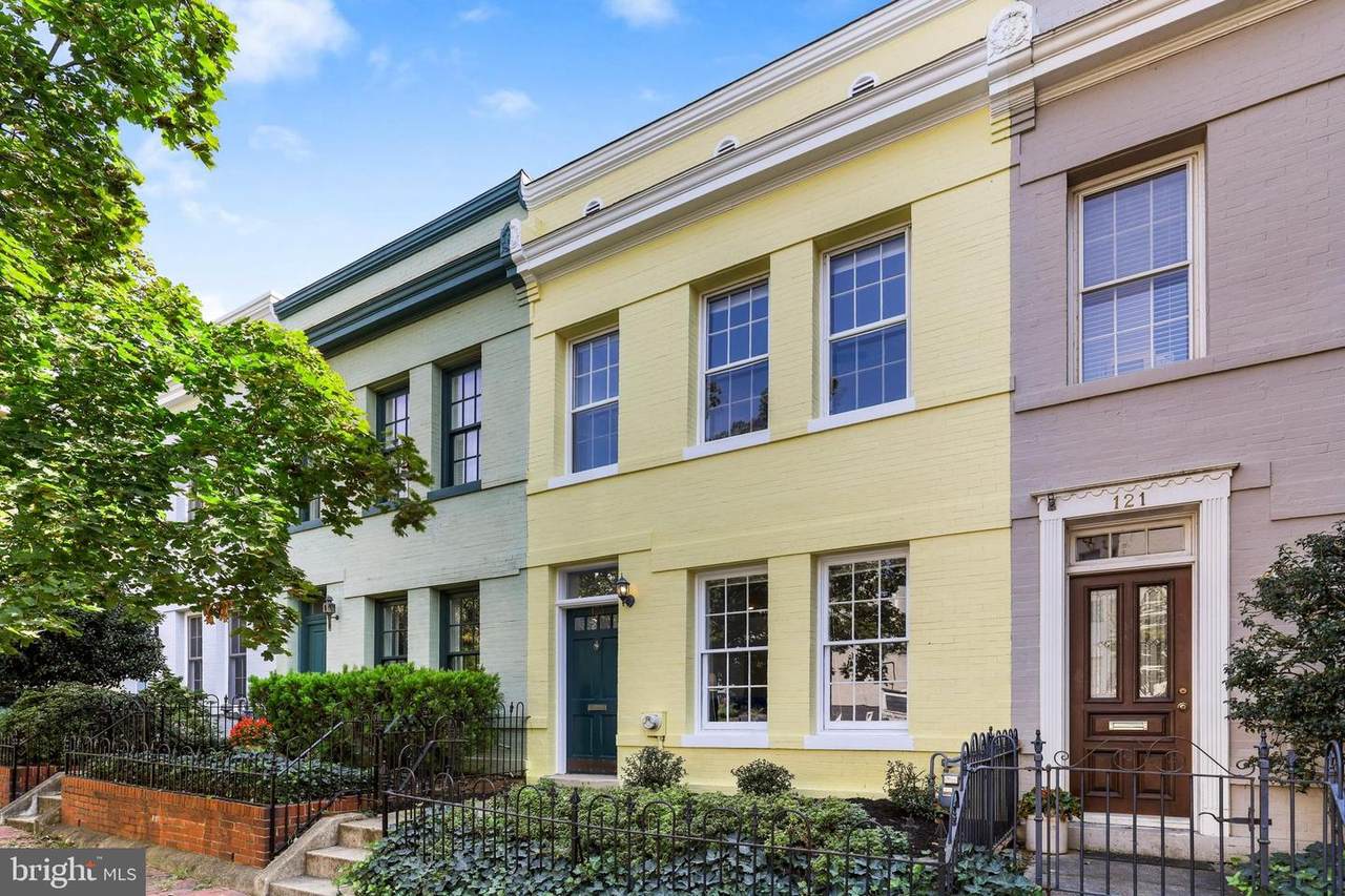 123 E Street - Photo 1