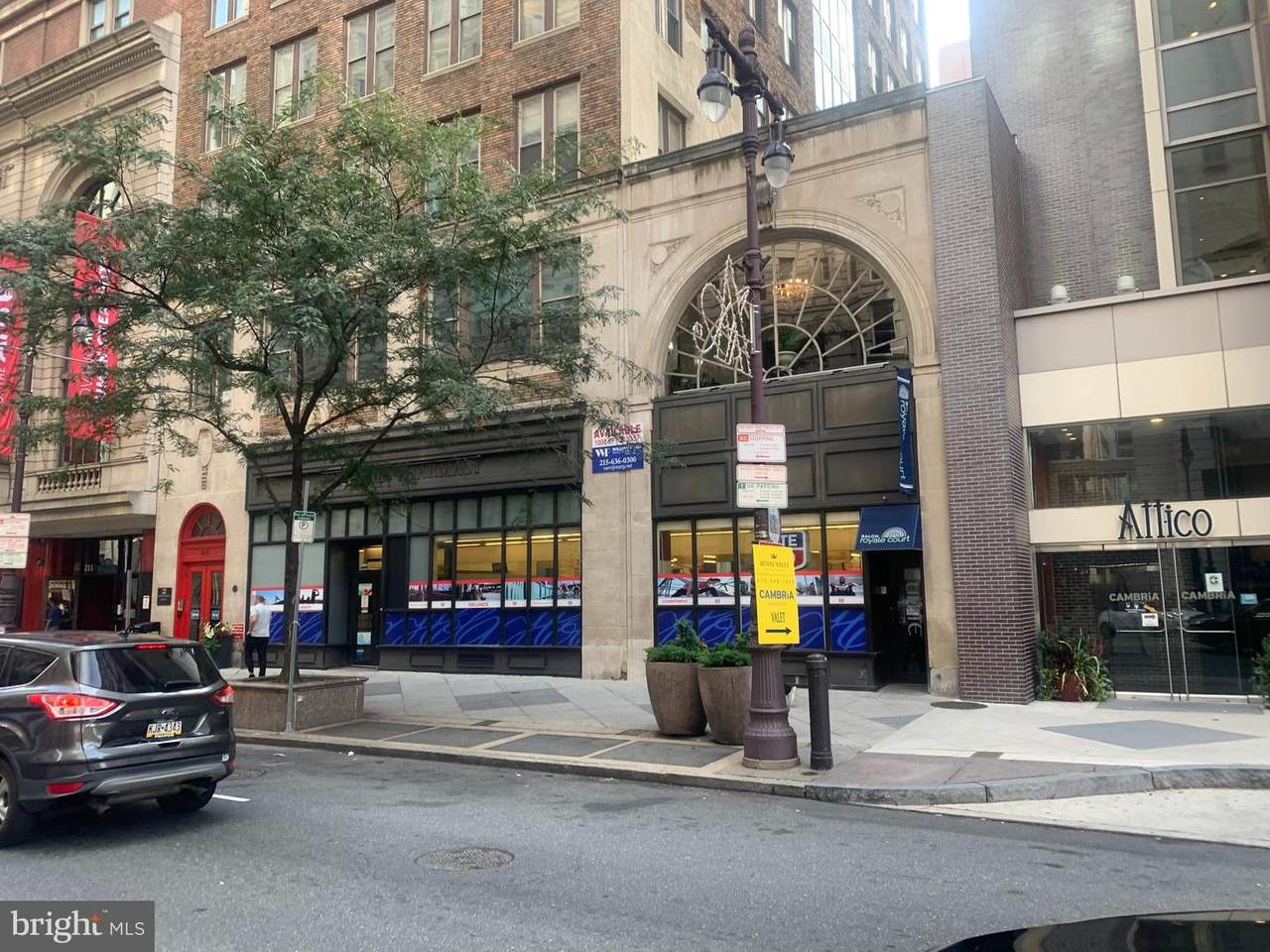 217 Broad Street - Photo 1