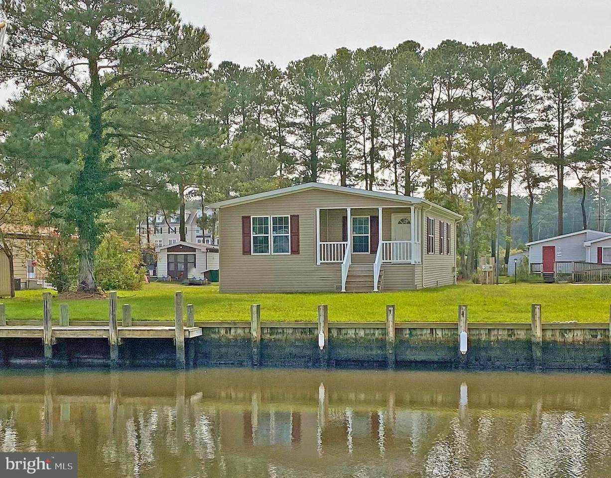 35433 Sussex Lane - Photo 1
