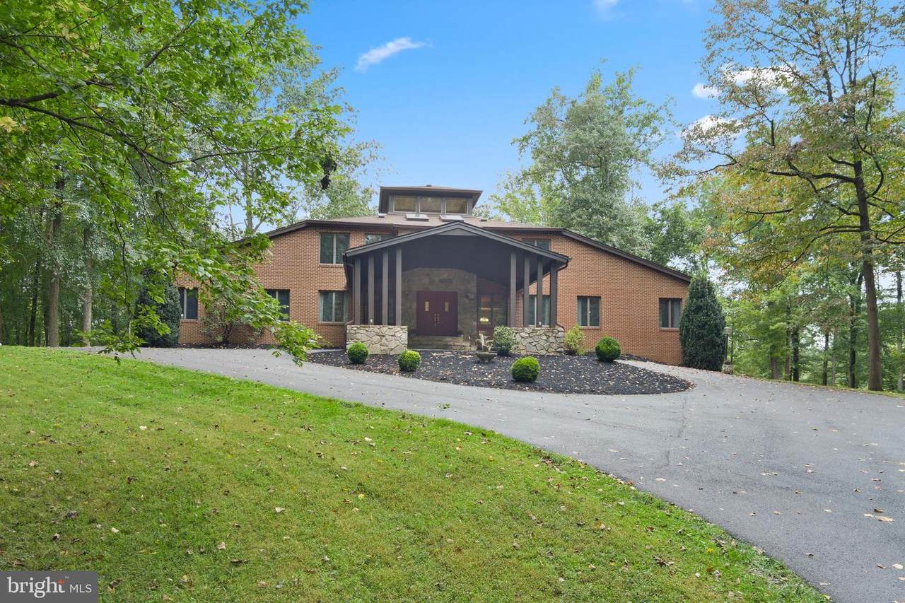 11862 Farside Road - Photo 1