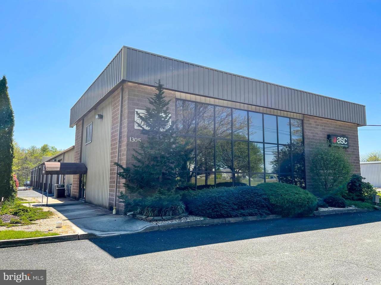 1305 Industrial Highway - Photo 1