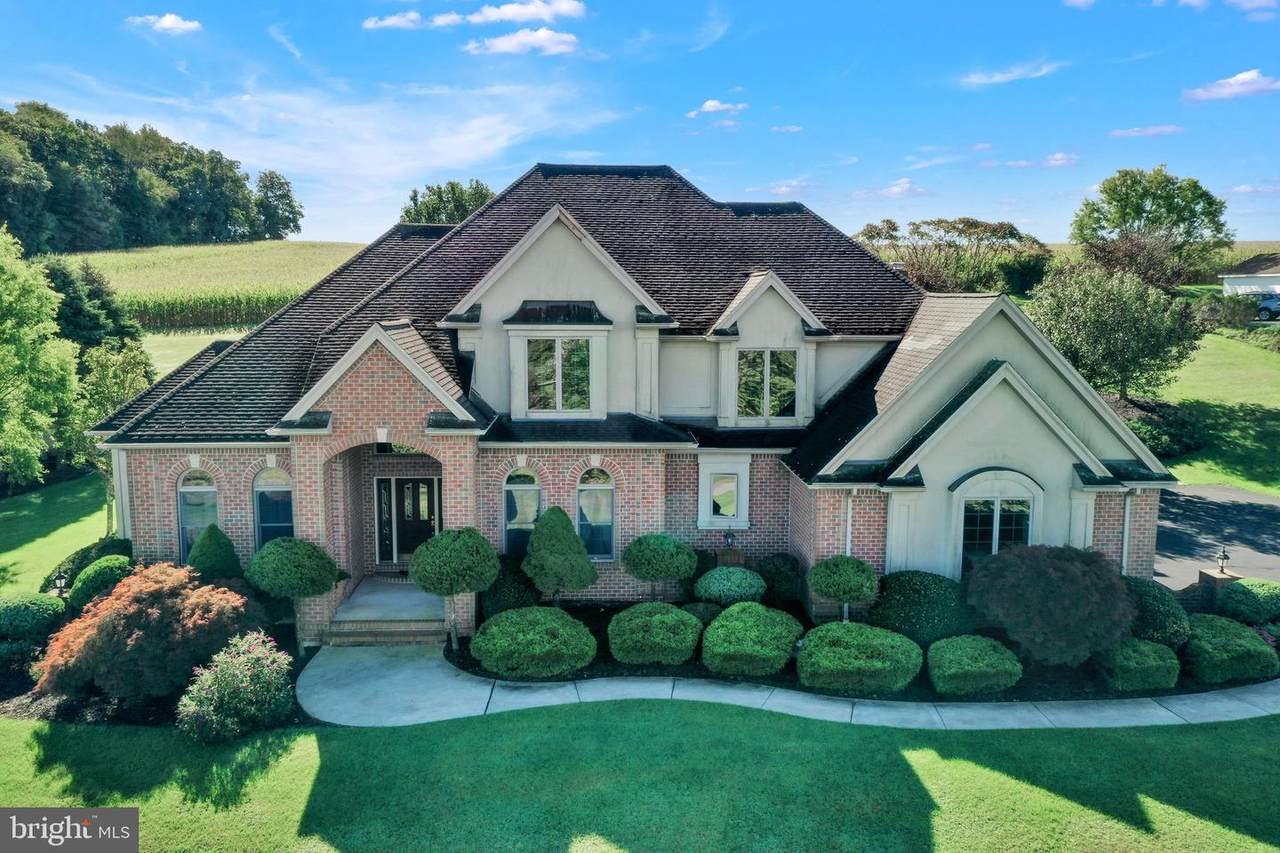 575 Mcintosh Lane - Photo 1