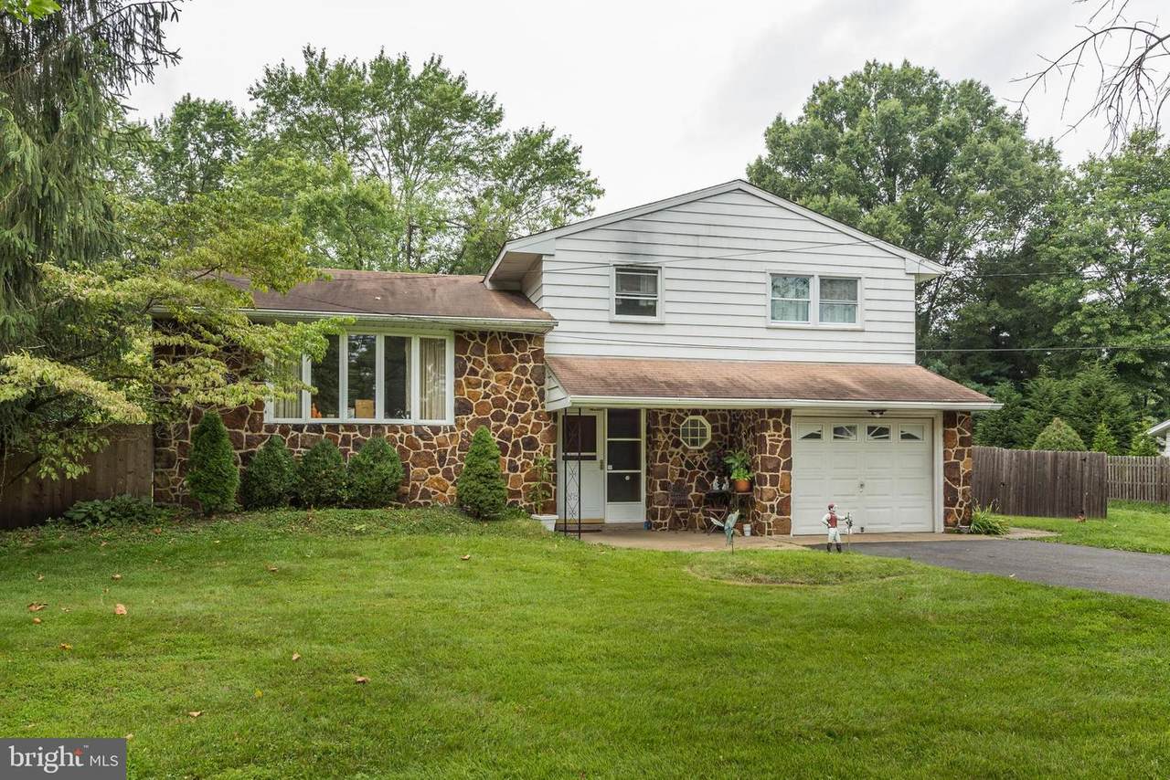 4329 Bridgeboro Road - Photo 1