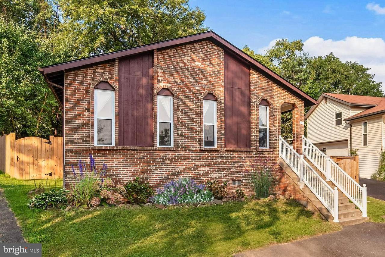 207 Keyes Court - Photo 1
