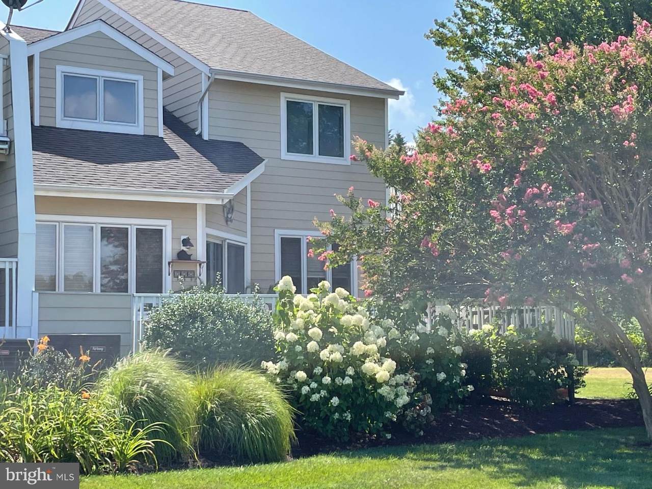 113 Bayview - Photo 1