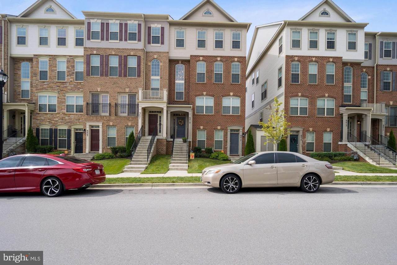 9419 Geaton Park Place - Photo 1