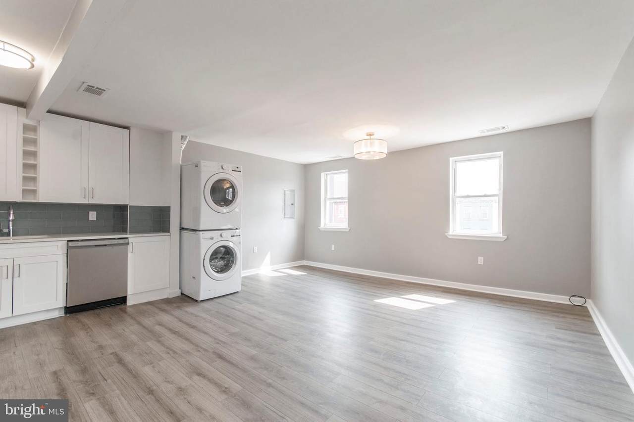 515 Girard Avenue - Photo 1